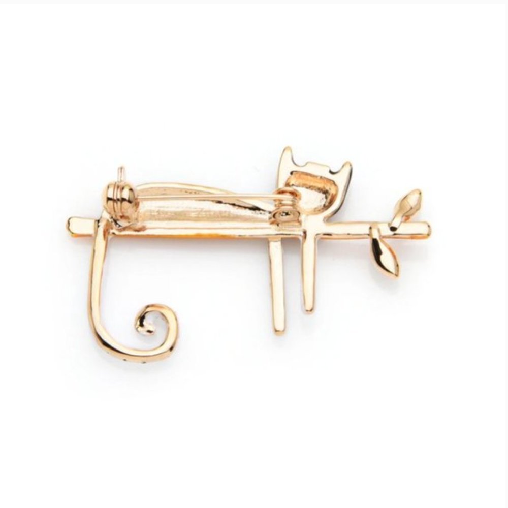 18K Gold Lazy Cat Brooch - Picture 11 of 16